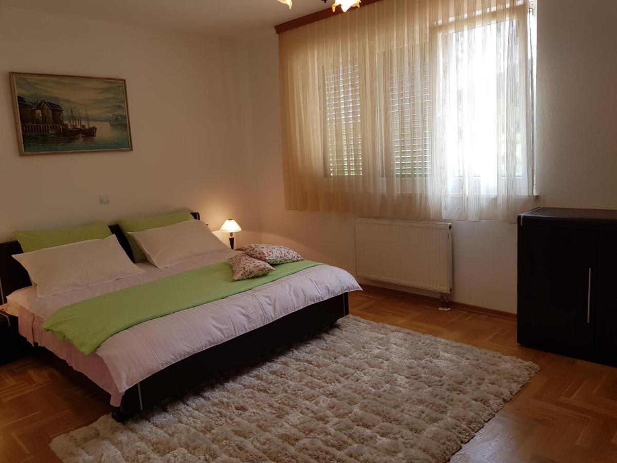 Rooms Leda Vrlika Dış mekan fotoğraf